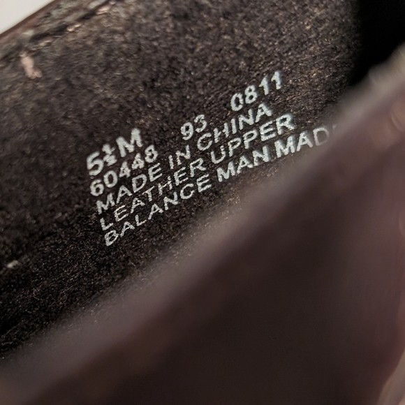 Clarks Bendables Bootie Womens 5.5M Brown Leather Side Button 3" Heel Shootie - Picture 7 of 7